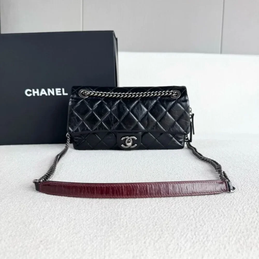 Chanel Women Pre-Loved Bag Very Good Condition